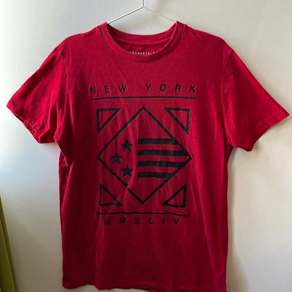 Aeropostale Men’s New York T-Shirt | Red | Medium